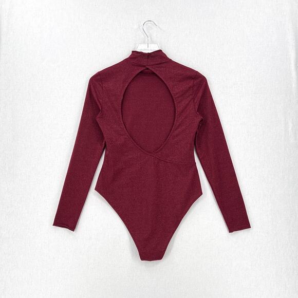ANTHROPOLOGIE DAILY PRACTICE Shimmer Open Back BodySuit Womens Small Plum NEW - Picture 3 of 16